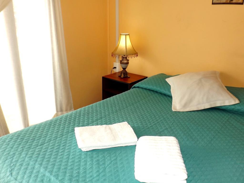 Hostal Pacifico Norte イキケ 部屋 写真