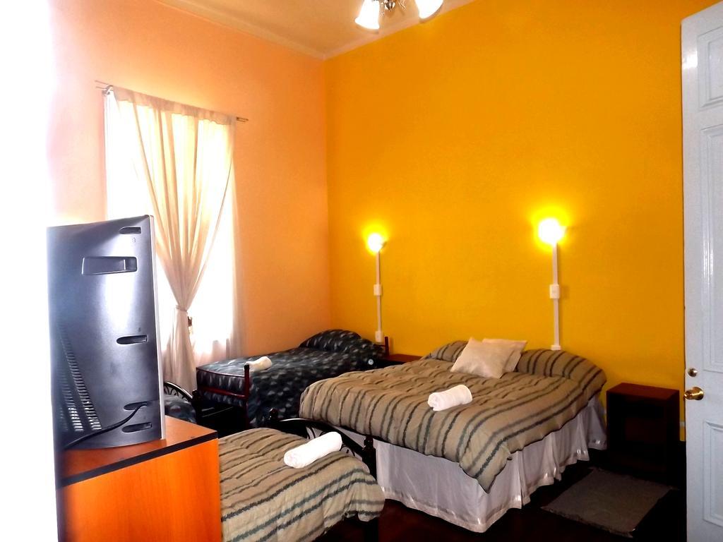 Hostal Pacifico Norte イキケ 部屋 写真